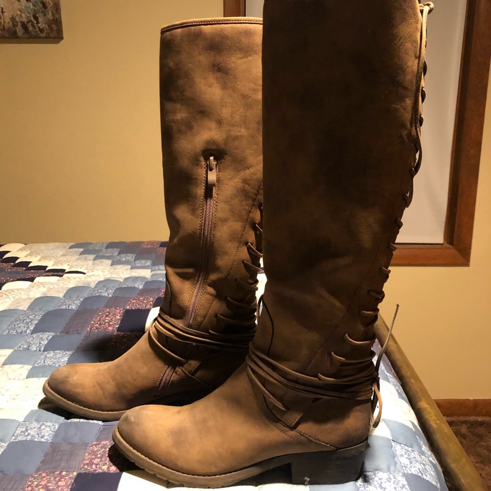 Brown boots